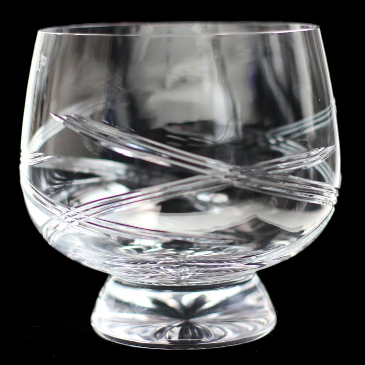 Celebration 13cm Plinth Bowl