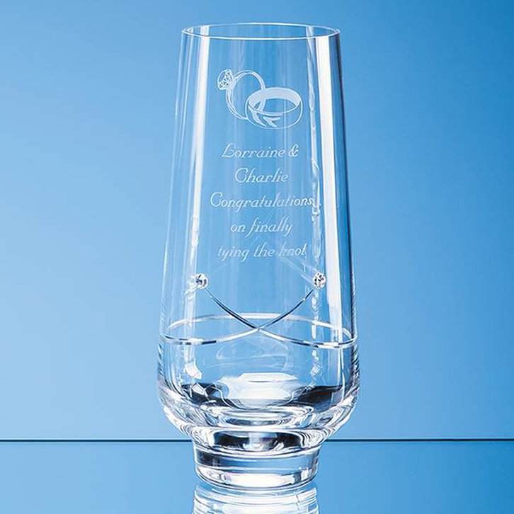 20cm Diamante Tapered Vase with a Kiss Cut Design