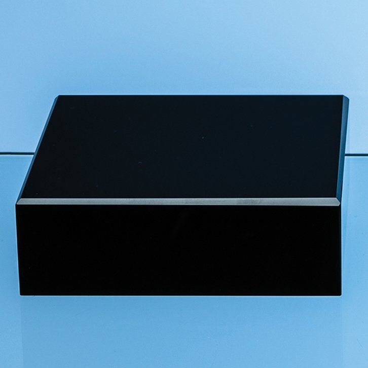 7.5cm Onyx Black Optical Crystal Square Base